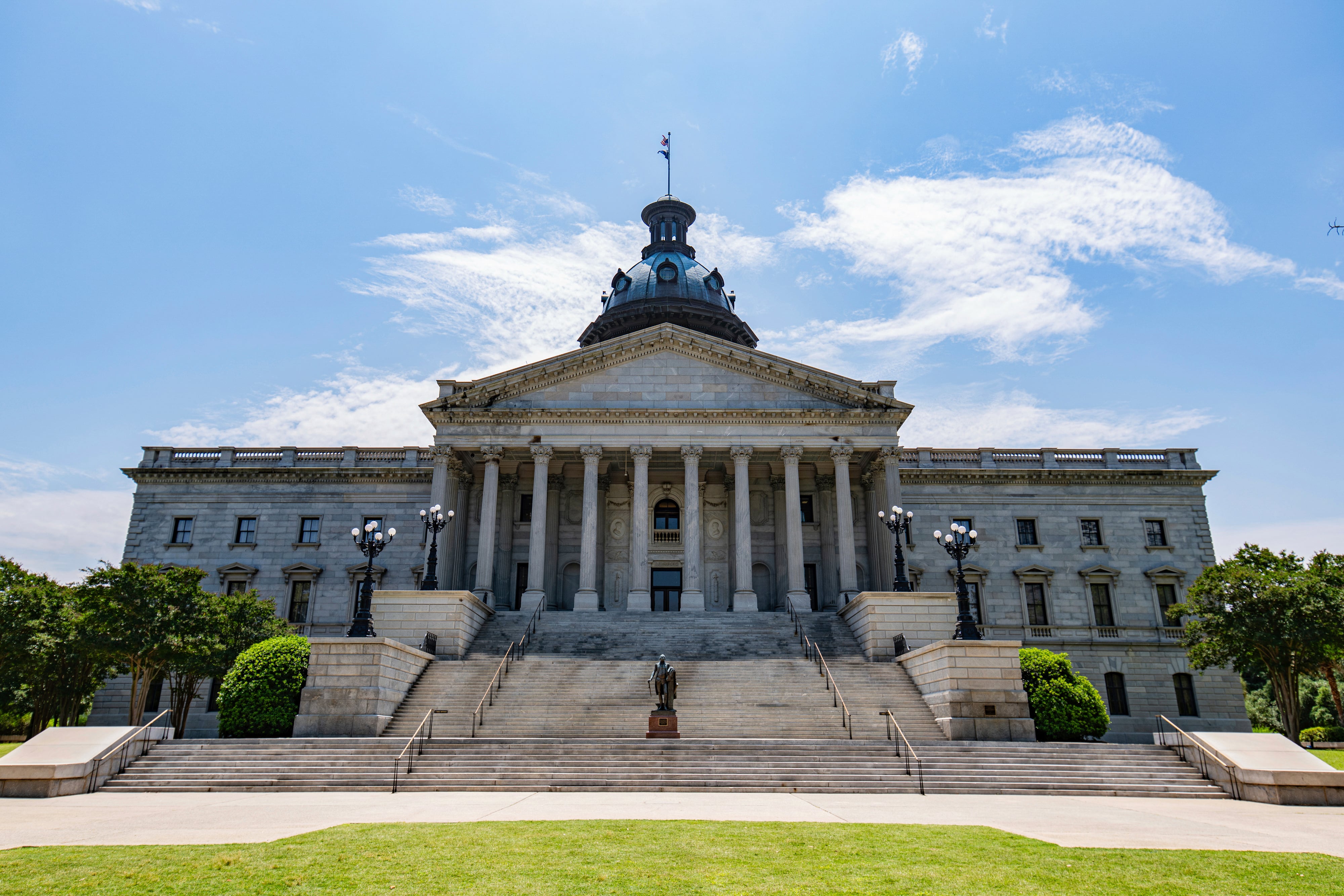 South Carolina bans ‘laughing gas’ sales to minors under new nitrous oxide law