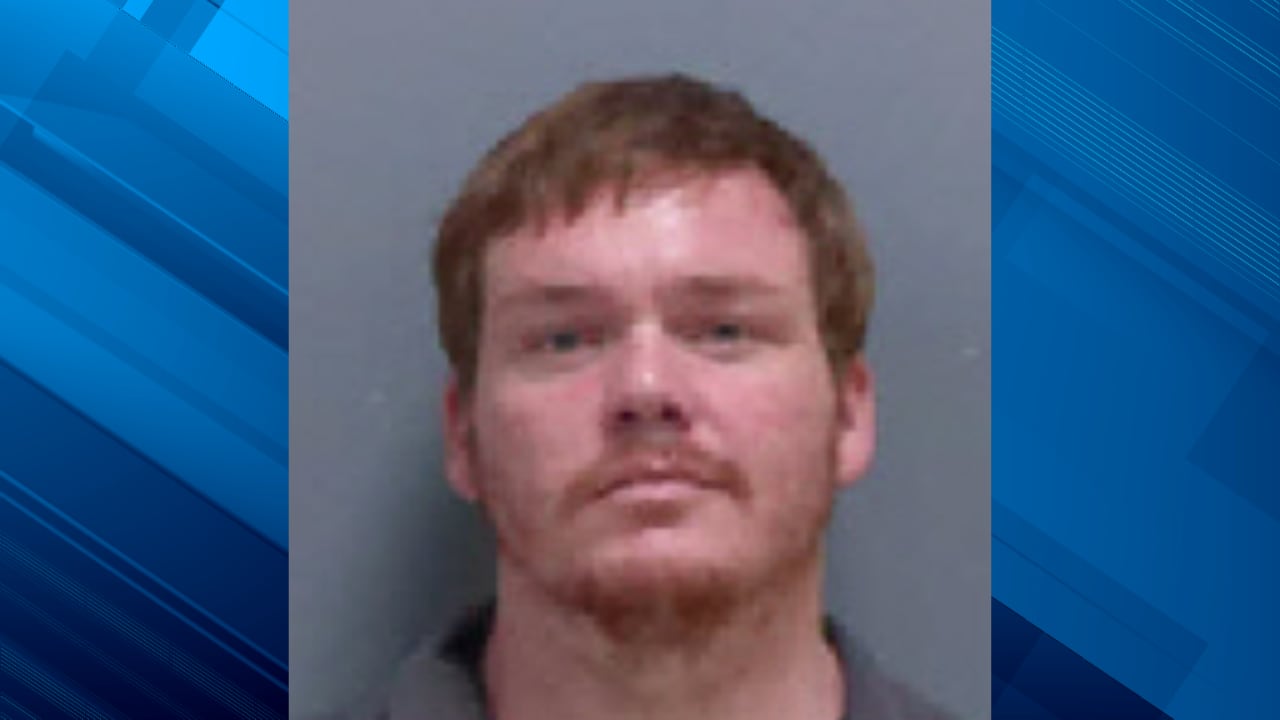 Man accused of robbing Hartsville restaurant at gunpoint
