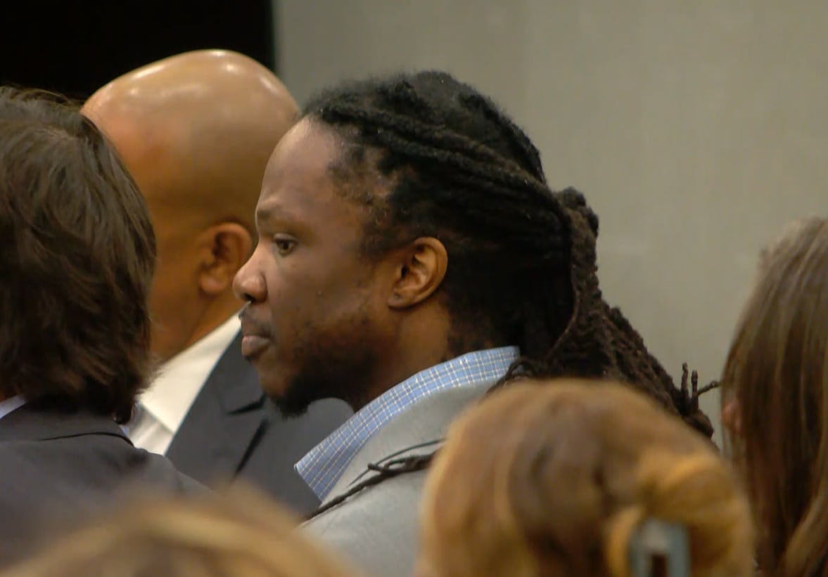 Man convicted of killing two Conway bank tellers returns to court