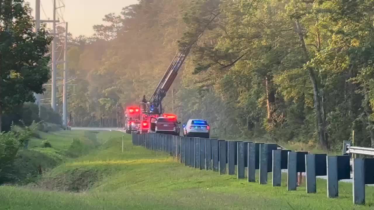 Crews working to contain wildfire near Myrtle Beach International Airport