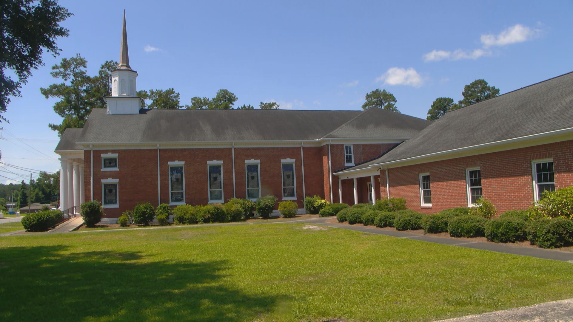 Loris Methodist Church reopens food pantry to help families losing SNAP benefits