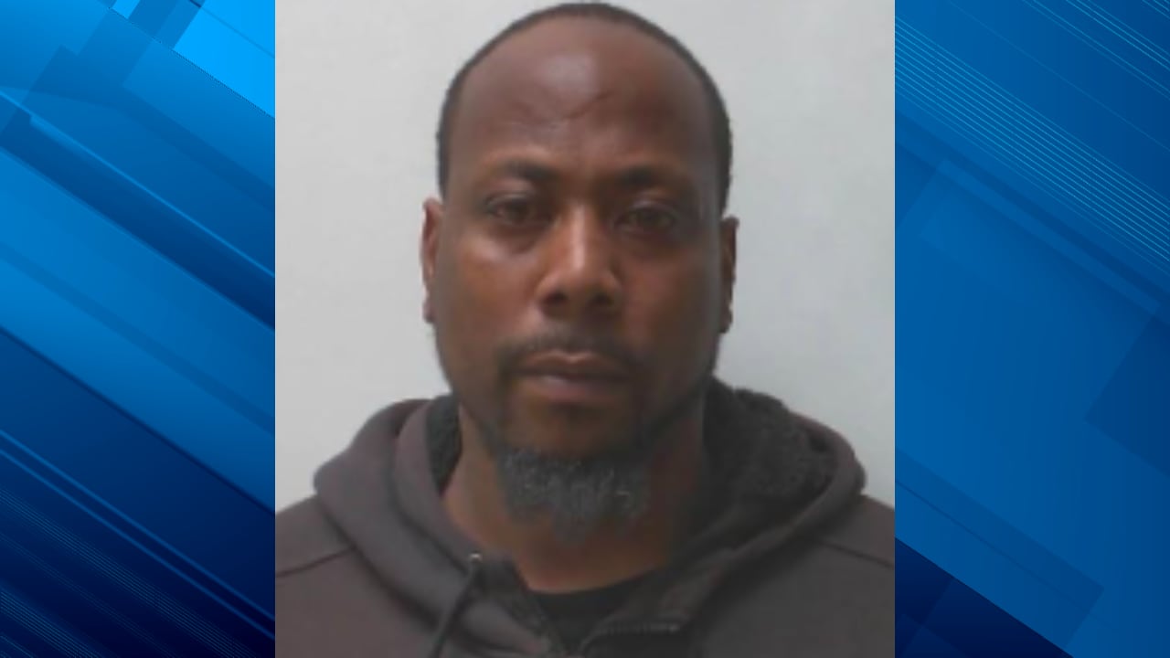 Man arrested after victim stabbed multiple times in Bennettsville