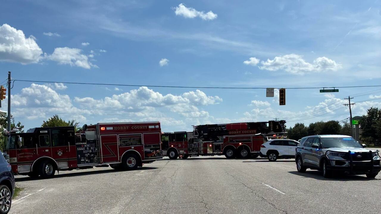3 taken to hospital after Surfside Beach-area crash