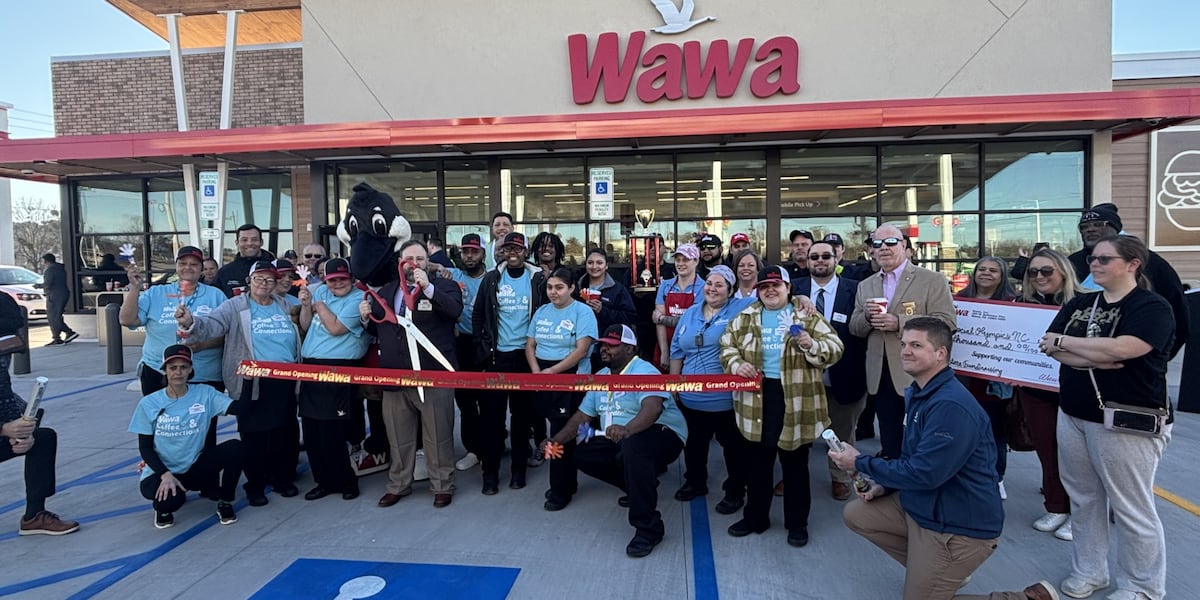 Wawa holds grand opening of first store in Robeson County