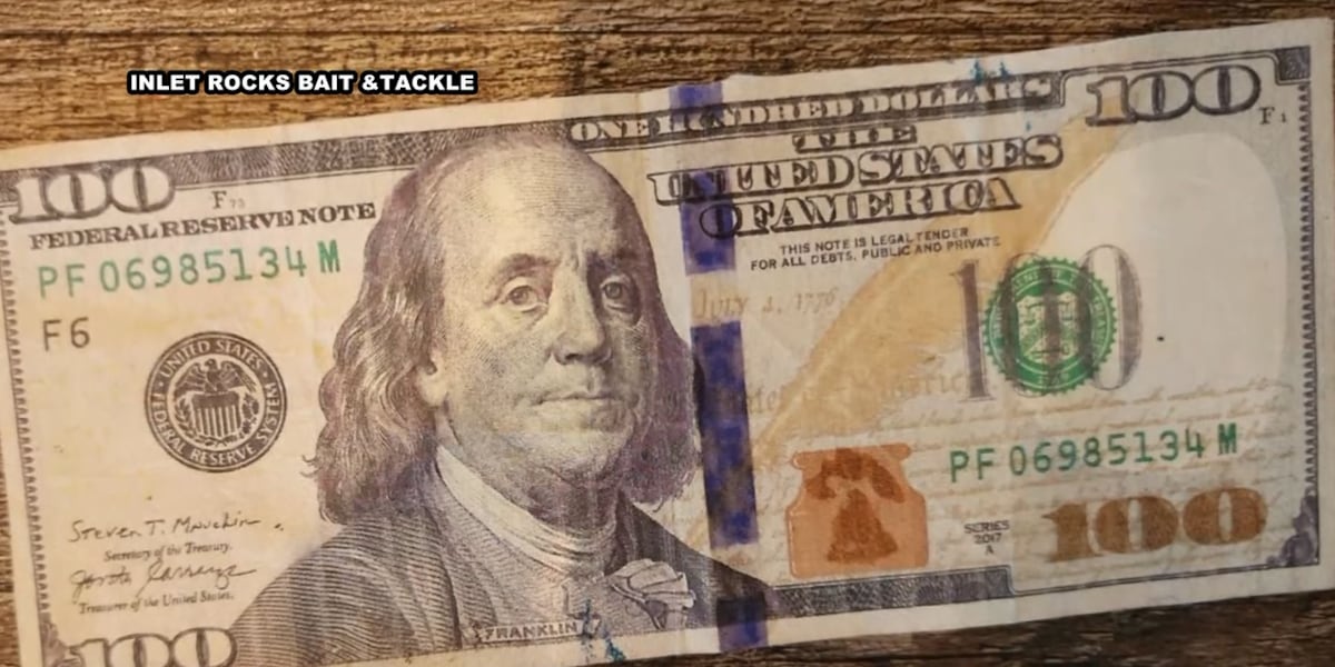 It felt like money': Cameras capture man paying with fake $100 bill in Murrells Inlet It felt like money': Cameras capture man paying with fake $100 bill in Murrells Inlet