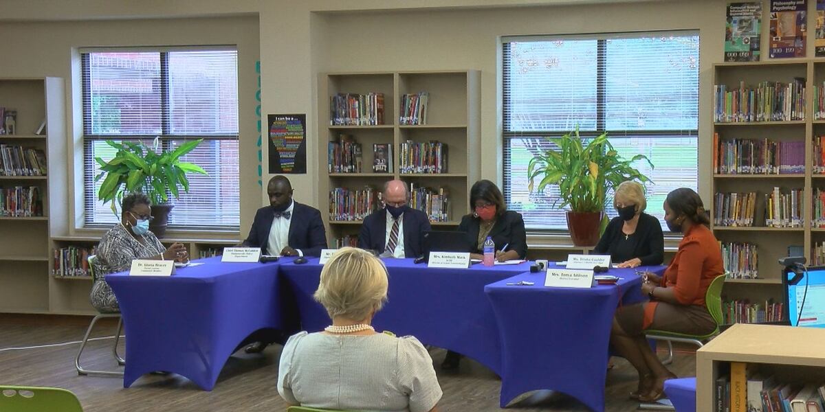 Transition team holds first Florence School District Four consolidation